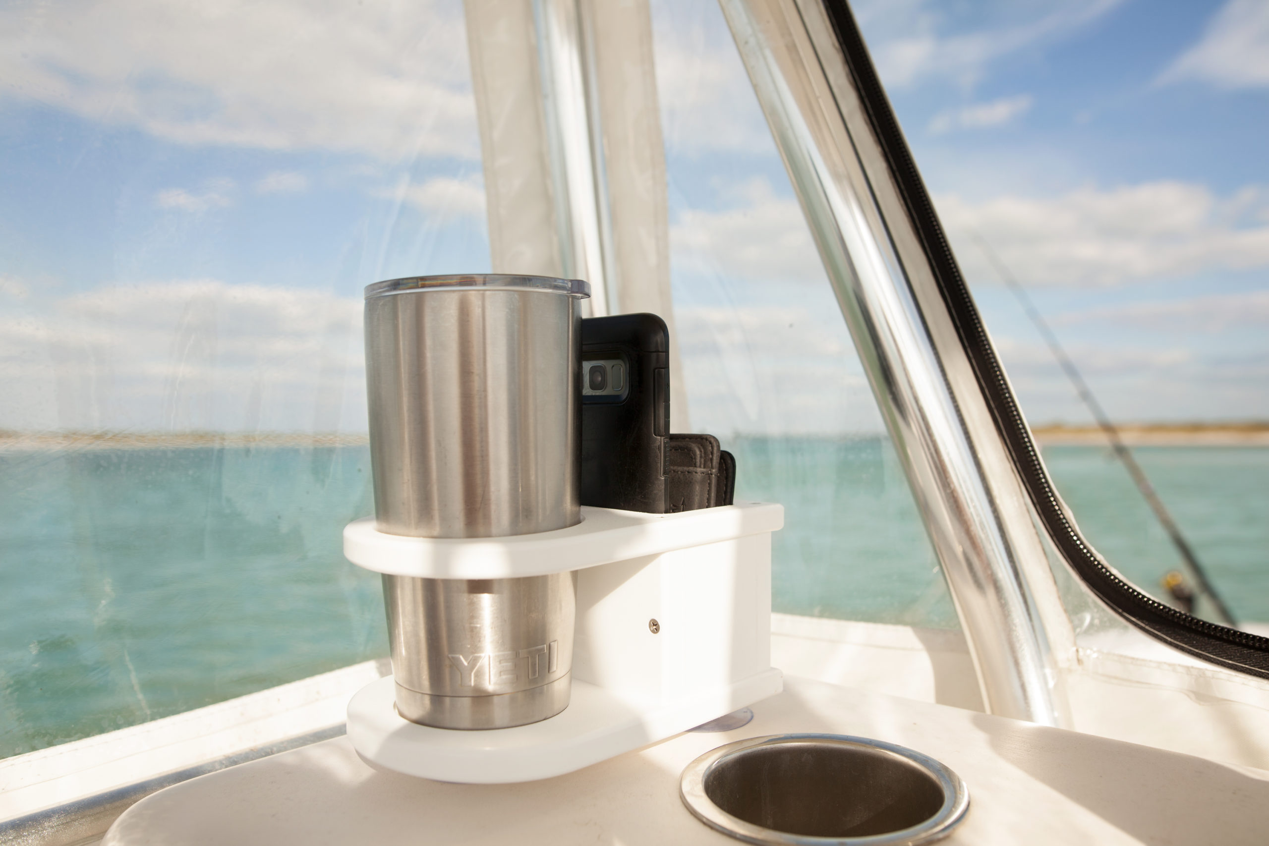 Single Cupholder with Rear Box - Image 2