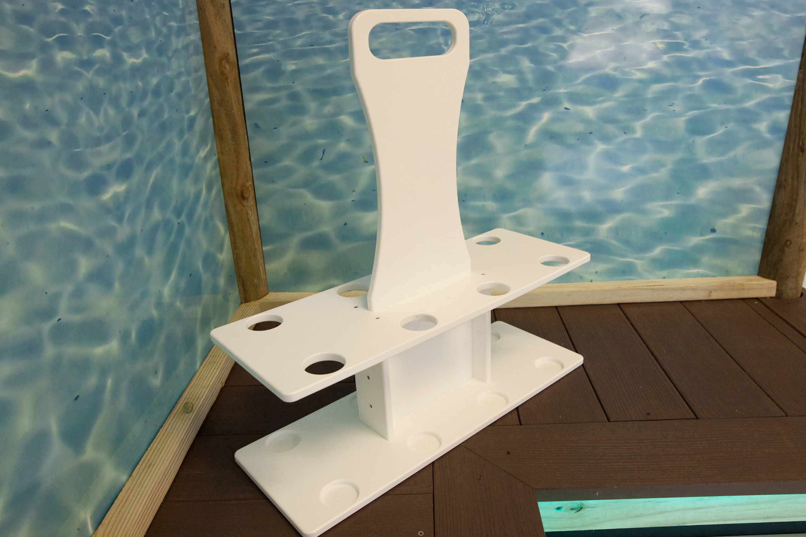 Fishing Rod Carrier and Cleaning Station - Image 4