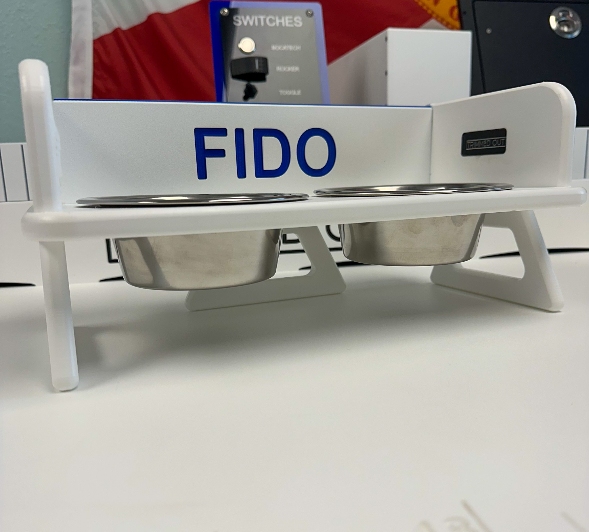 Dog Bowl Stand - Image 2