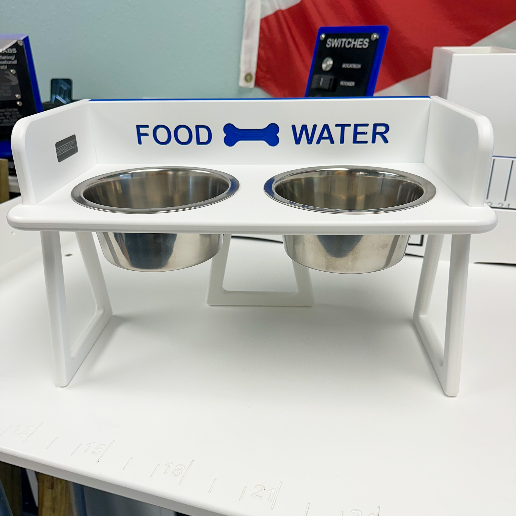 Dog Bowl Stand - Image 4