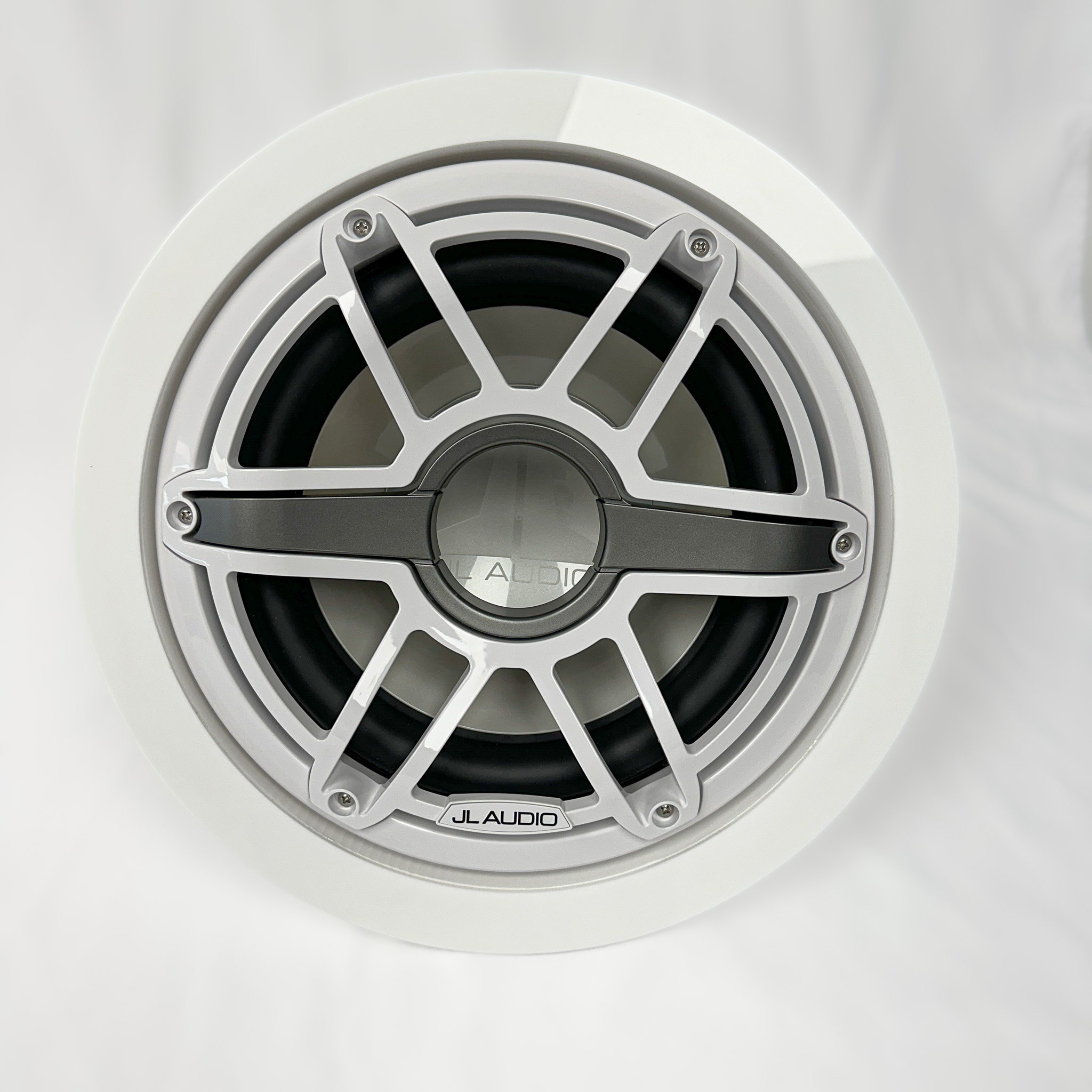 JL Audio 10” M6 Subwoofer FLUSH Mount Acrylic mount - Image 2