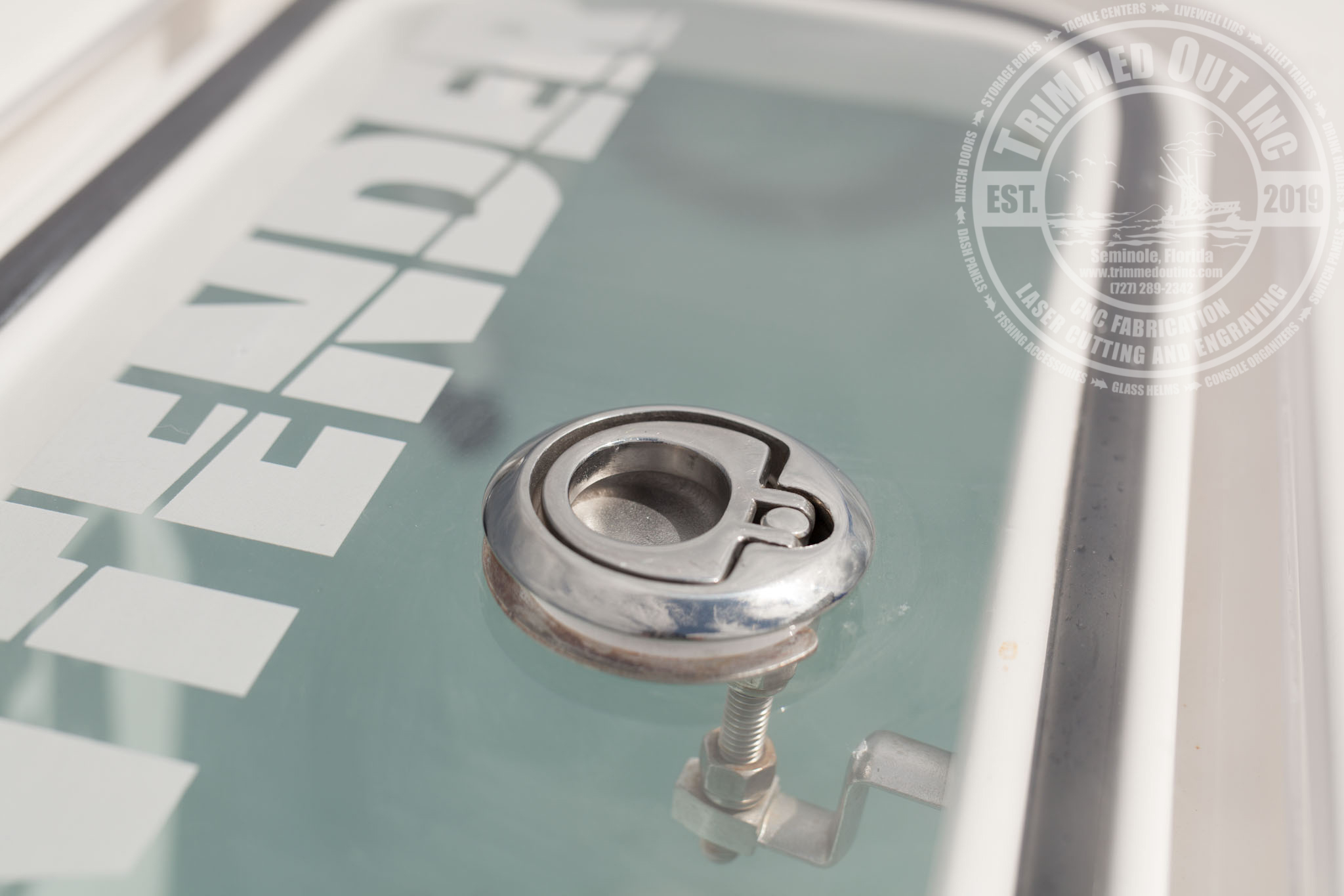 Contender 27T 33T Livewell Lid