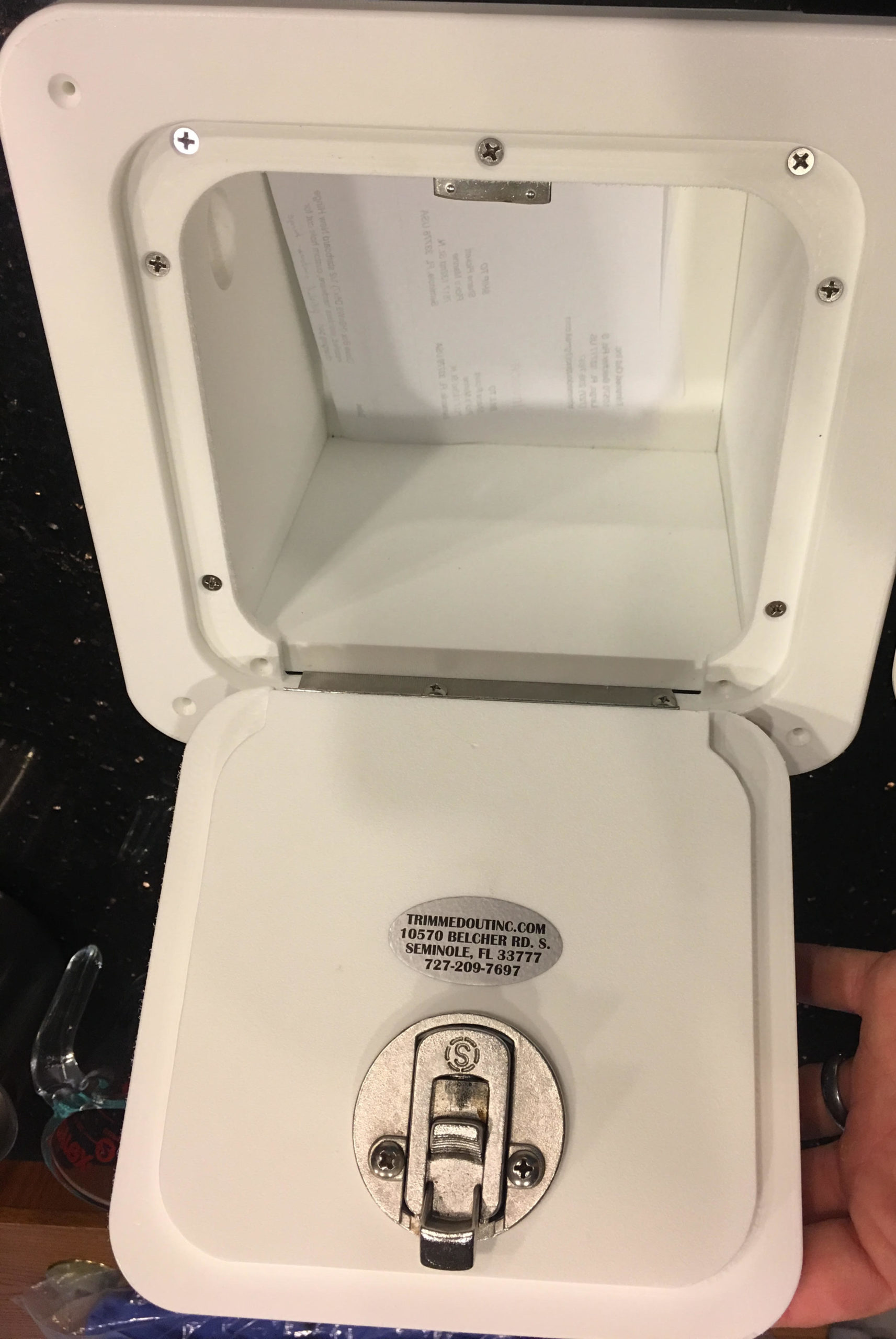 Boat Glove Box 9 x 9.5 x 6.5D - Image 3